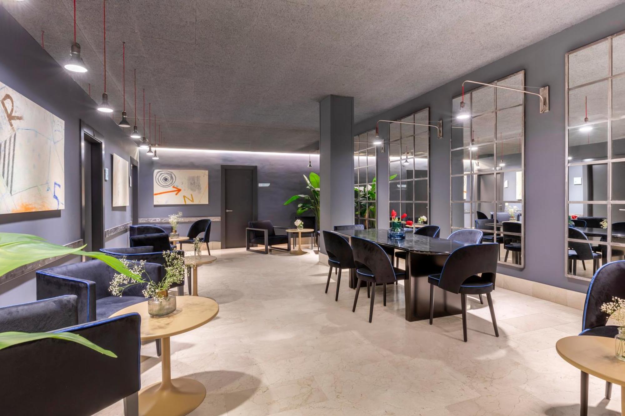 Suites Pamplona Plaza Luaran gambar