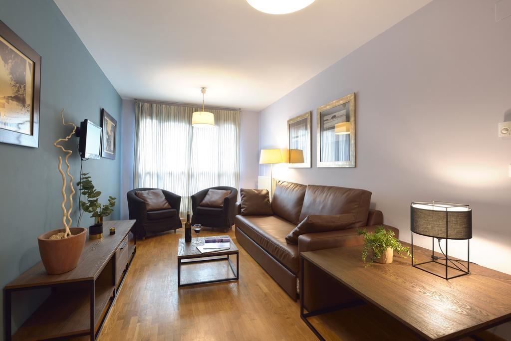 Suites Pamplona Plaza Luaran gambar