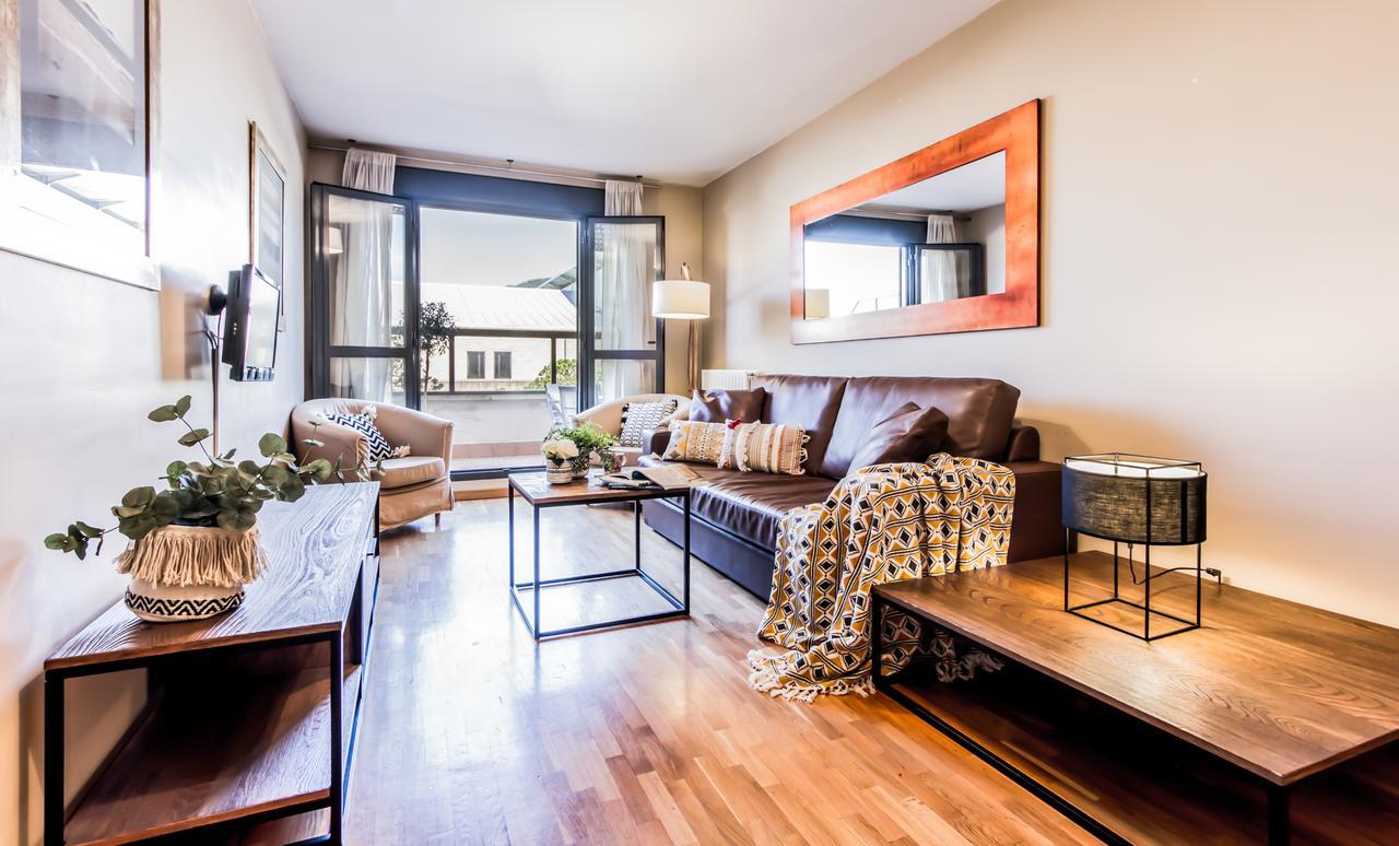 Suites Pamplona Plaza Luaran gambar